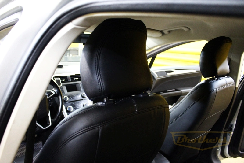 Чехлы на Ford Mondeo 5 Trend, серии "Premium" - черная строчка