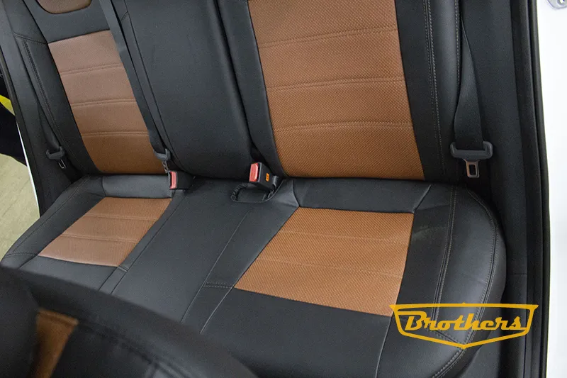 Чехлы на Hyundai Solaris 2, серии "Premium" - коричневая строчка