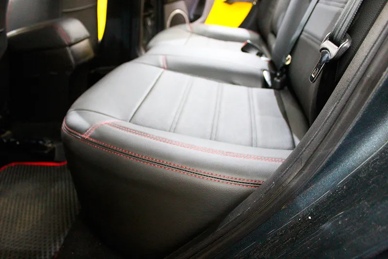 Модельные чехлы на сиденья по лекалам кресел Mazda 3 (BK) Brothers-Tuning