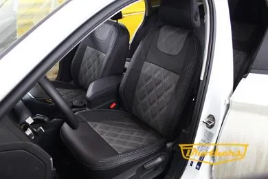 Чехлы на Volkswagen Jetta 7, серии "Premium" - серая строчка, серый центр, ромбы