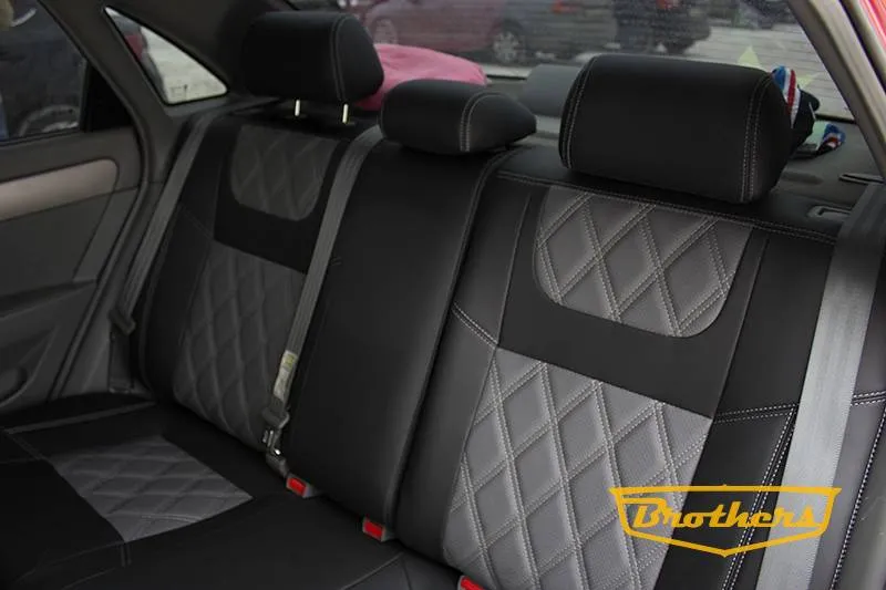 Чехлы на Chevrolet Lacetti, серии "Premium" - серая строчка, ромбы, серый центр
